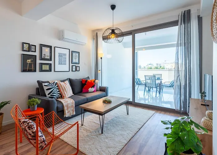 Bianca 2-bedroom In * Larnaca